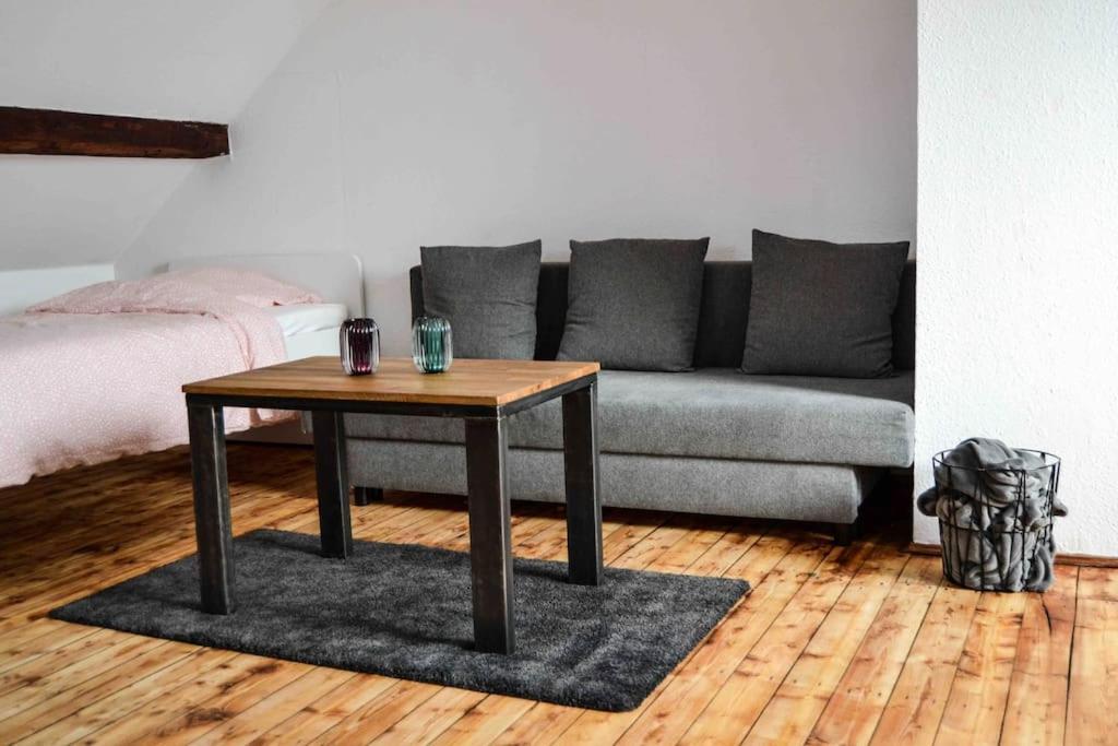 Schoene Dachgeschosswohnung Nahe Koeln Luaran gambar