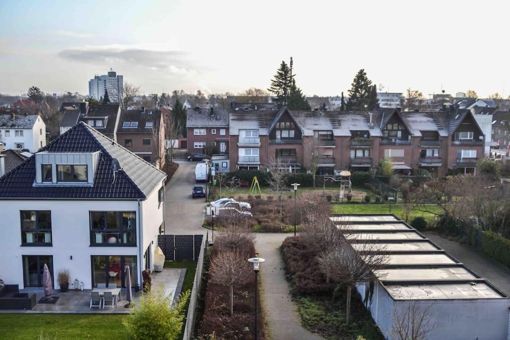 Schoene Dachgeschosswohnung Nahe Koeln Luaran gambar